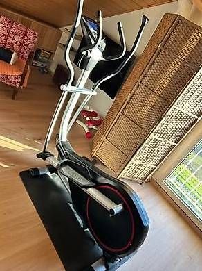 Hometrainer: Vélo elliptique  – Usato da Lausanne 26 venduto da josjeff