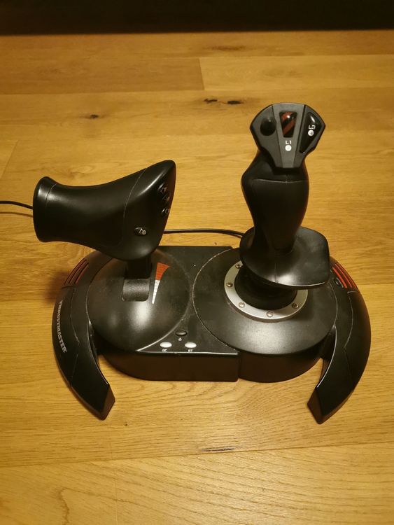 Thrustmaster Jojstik (Gebraucht) in Steffisburg für CHF 16 – mit ...