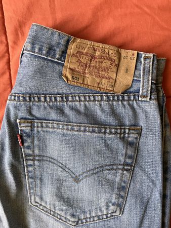 Levis 501s 33/32