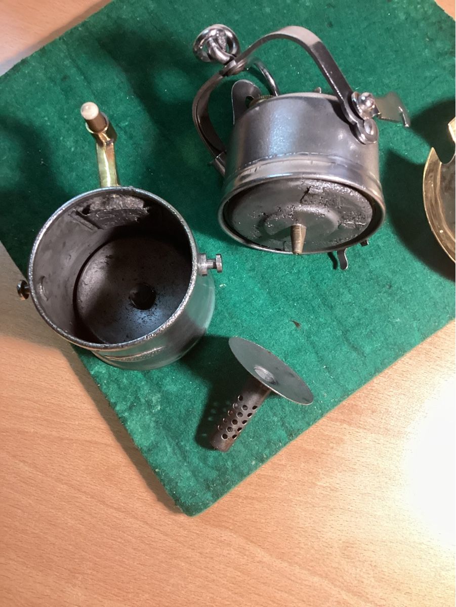 Lampes: Antike Karbid Grubenlampe – D'occasion à Zuzwil SG par lak_x6f2 4