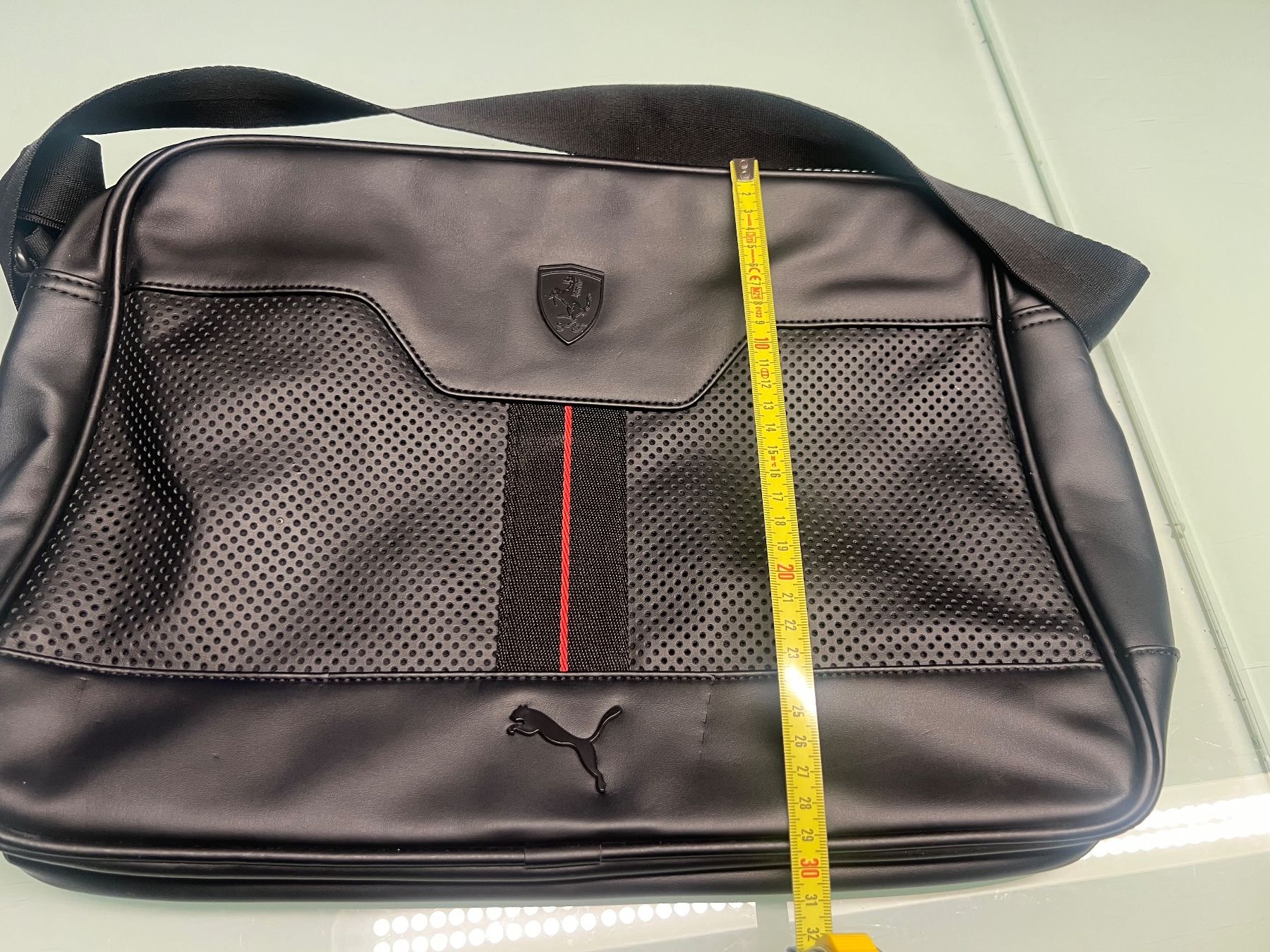 Puma Borse: Puma Ferrari Computer Bag – Usato da Näfels venduto da ale_c9qn 5