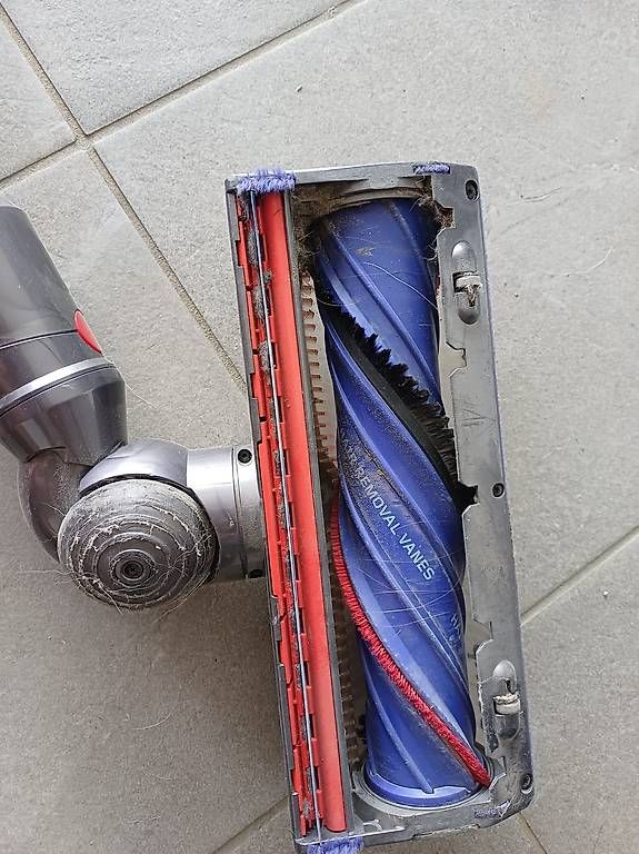Aspirateurs & Accessoires: Dyson aspirateur balais sans fil  – D'occasion à Aven par menthe17 2