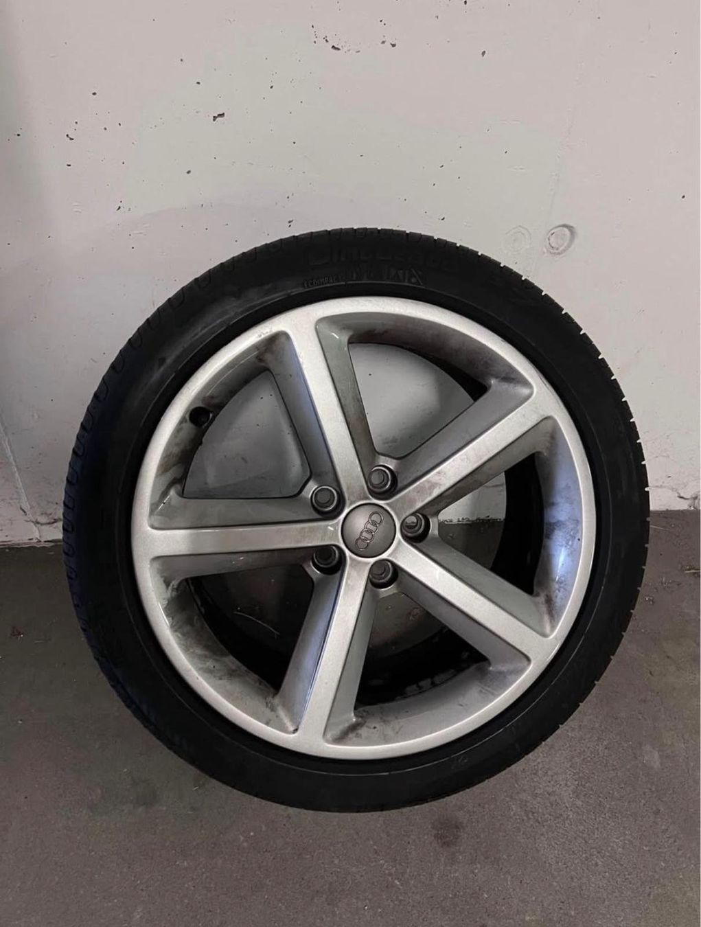 Audi Pneumatici & Ruote complete: Audi Felgen – Usato da Bilten venduto da Porsche037
