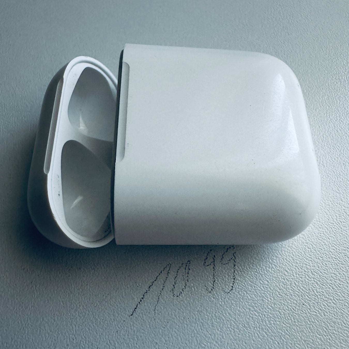 Apple Chargements: Original Apple Ladecase A1602 für AirPods 1 & 2 Gen. – D'occasion à Basel par MY.AIRPODS.SHOP 2