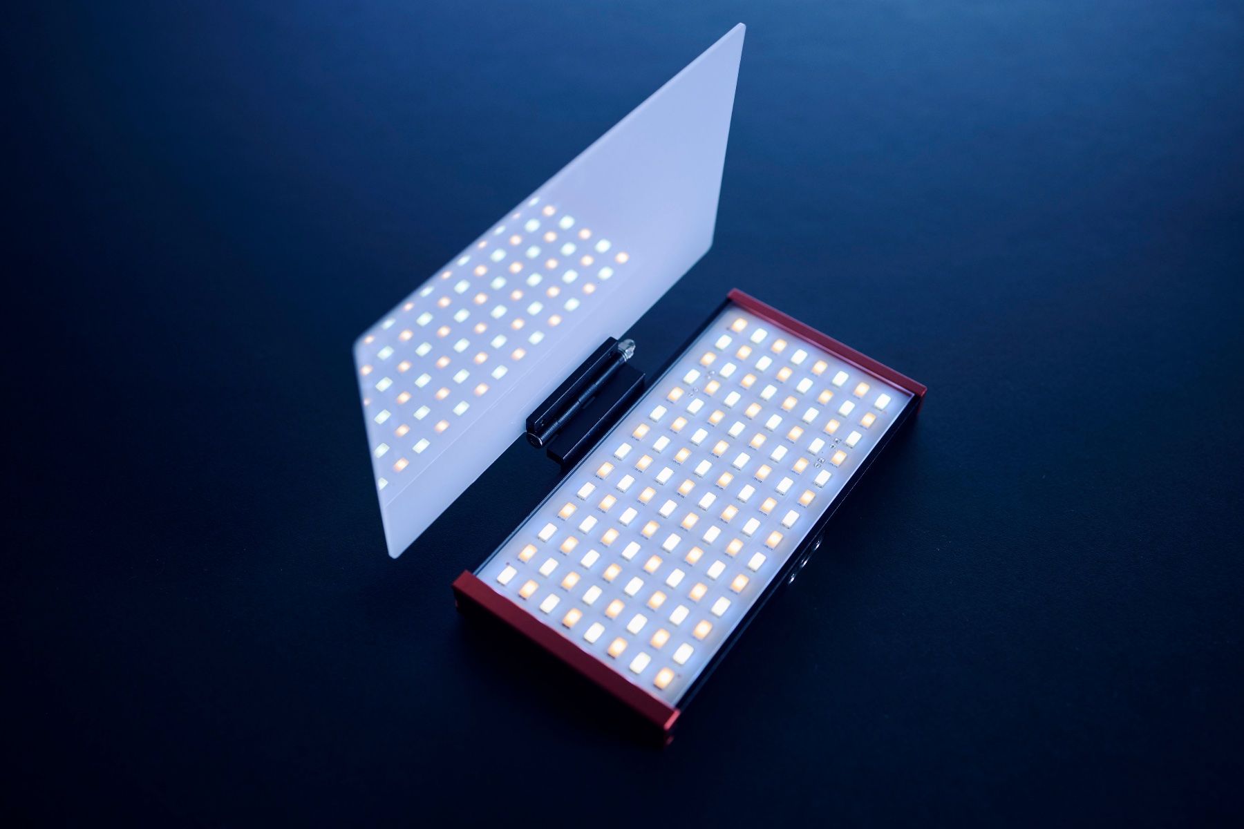 Lampade: Aladdin a-Lite Kameraleuchte -  3000K-6000K – Usato da Meilen venduto da danielson0_3 2