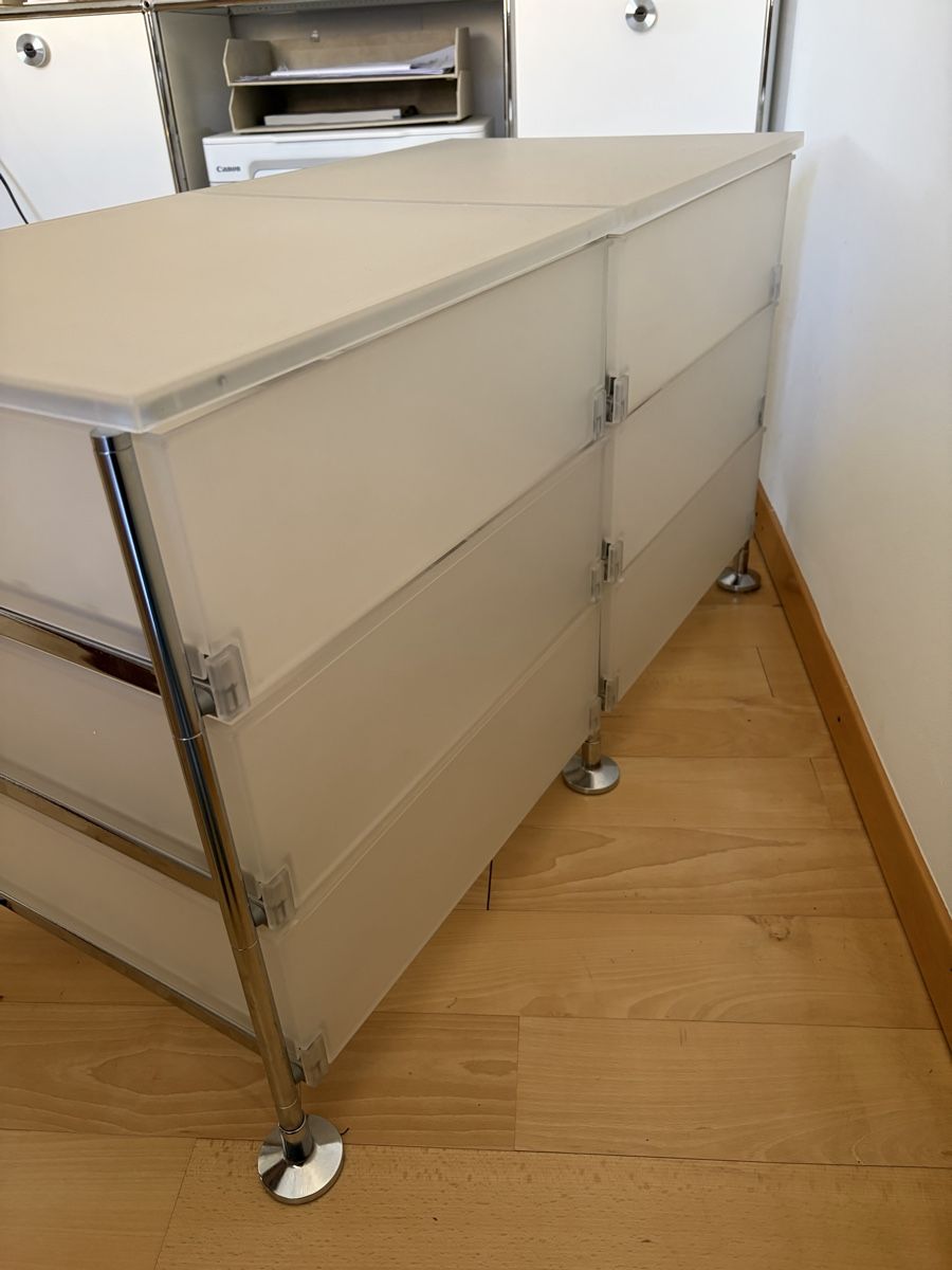 Cassettiere: Kartell Mobil Schubladencontainer – Usato da Zürich venduto da Niviki 2