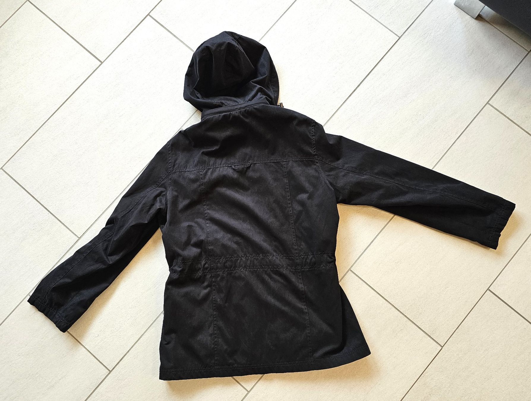 Vestes: schwarze Damenjacke Grösse 40 – D'occasion à Einigen par Pretorius66 5