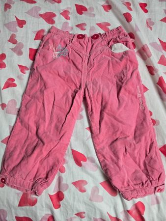 Süsse Cordhose, Grösse 23 Monate