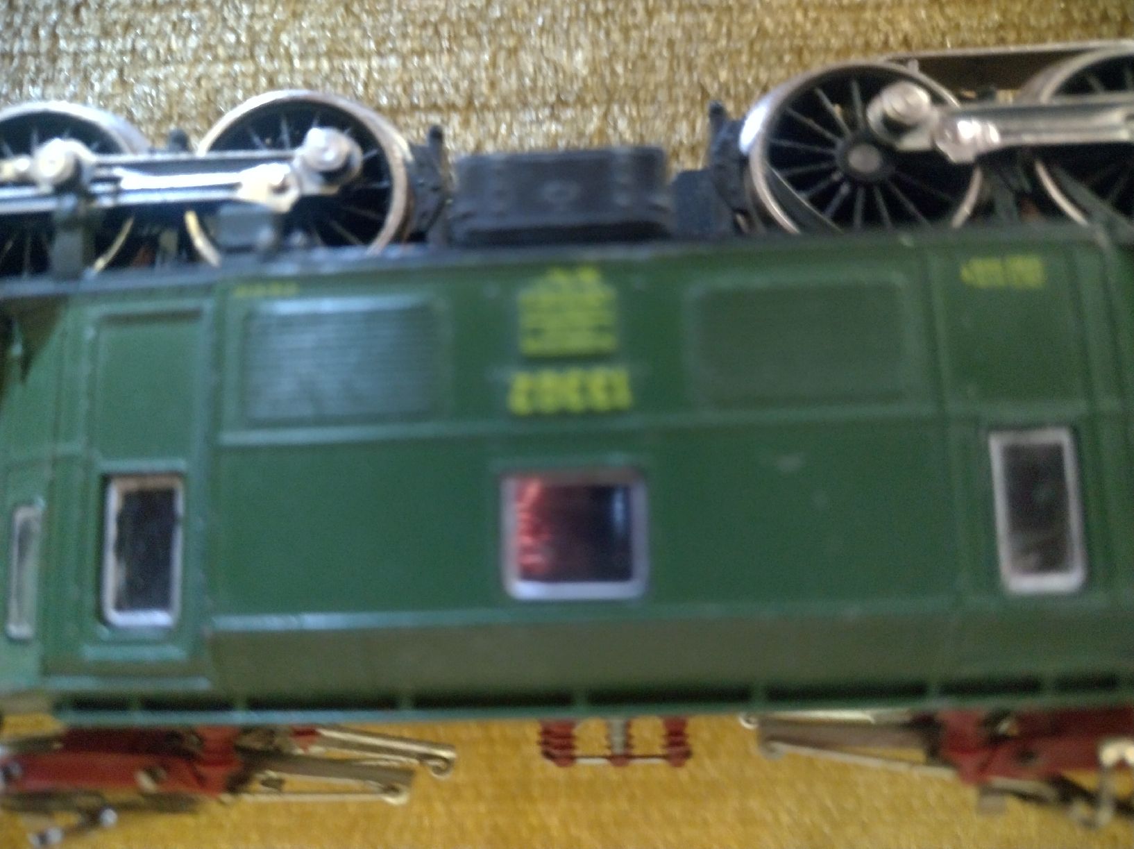 Märklin Modellini di ferrovie: Krokodil HO umgebaut  – Difettoso da Zürich venduto da Modjbul 1