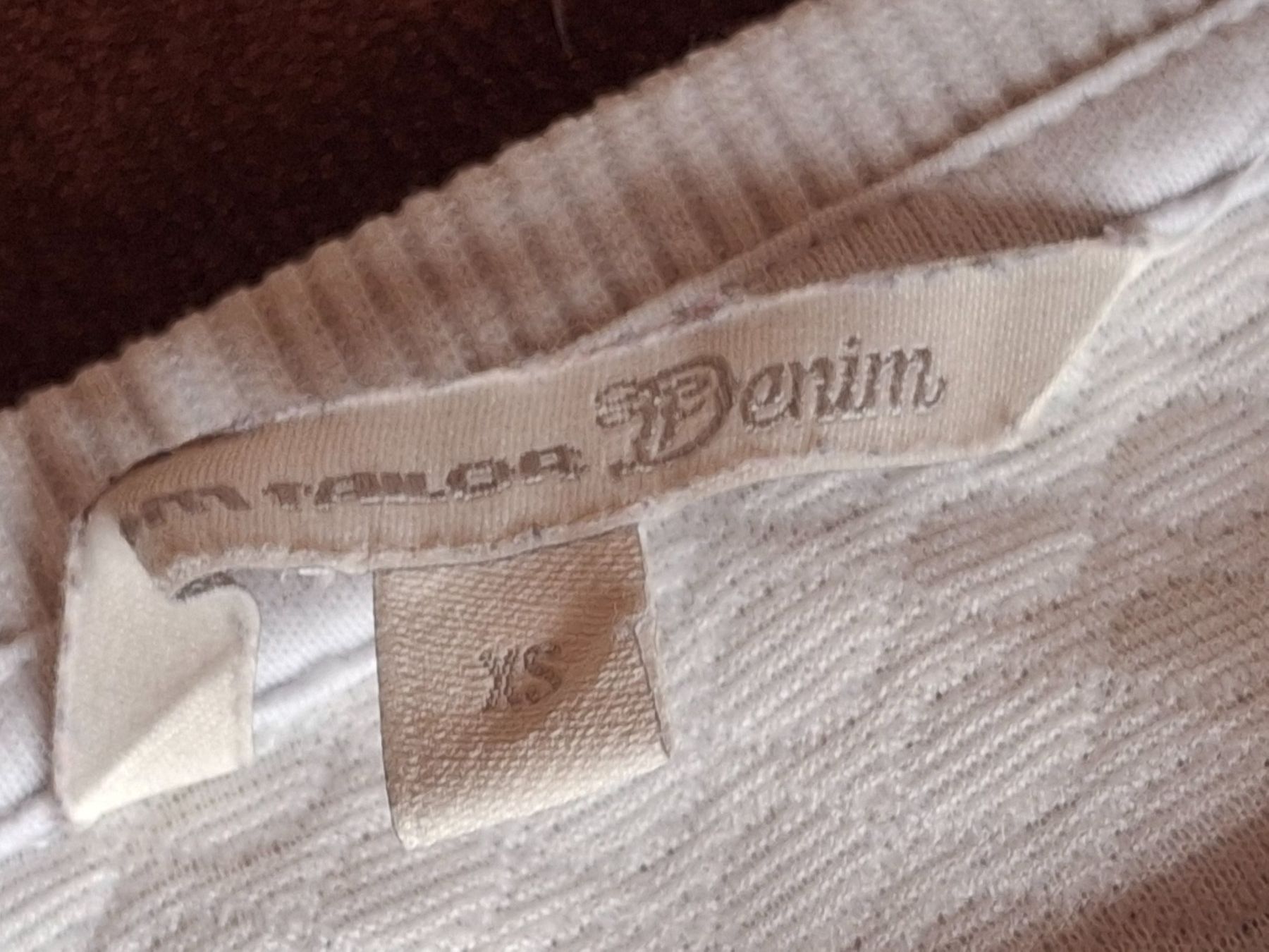 Maglioni & Felpe: Pull blanc taille XS marque Denim – Usato da Villiers venduto da san_jn5w 2