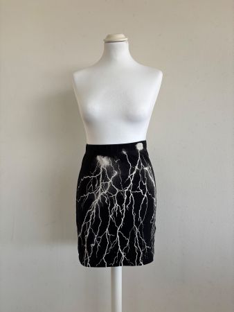 LIP SERVICE : Jupe noir print éclair, taille S