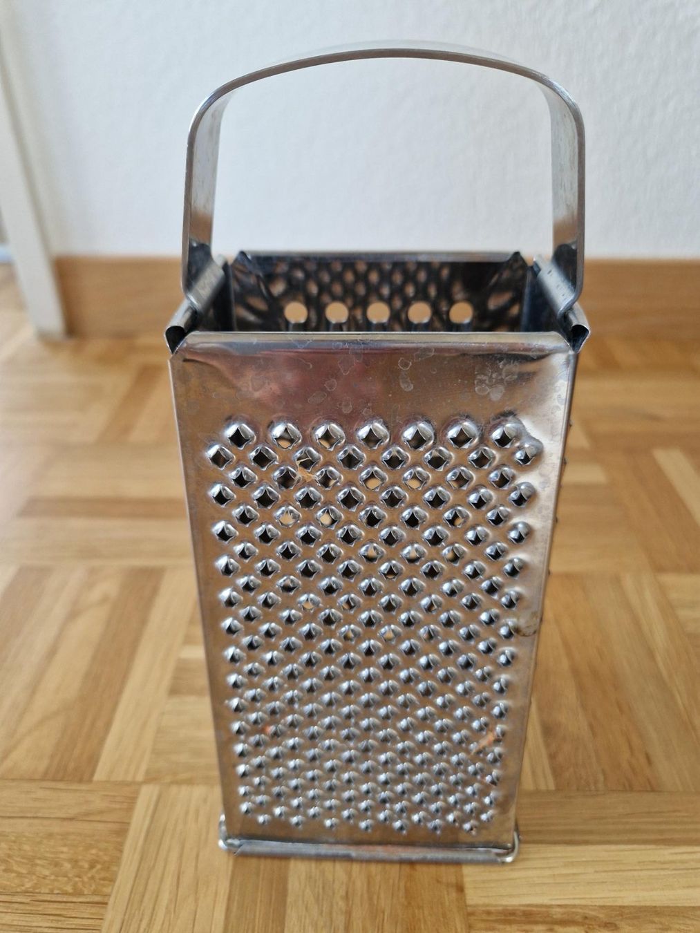 Elettrodomestici da cucina: Reiber aus Metall – Usato da Zürich venduto da yro_qvz7 2