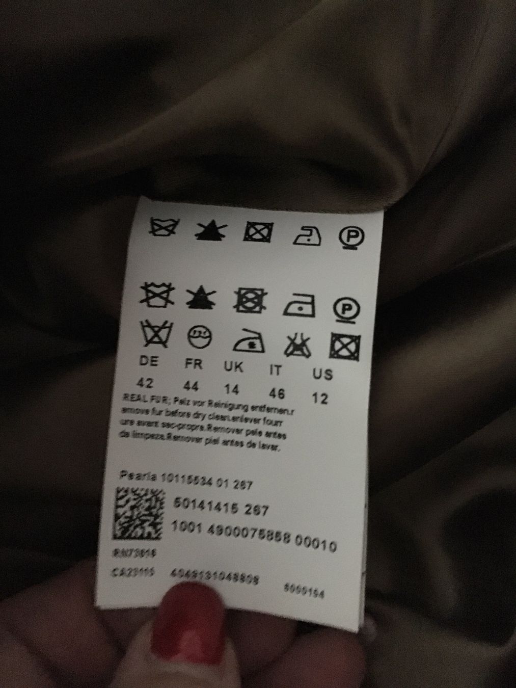 Hugo Boss Jacken: Hugo Boss Damen Jacke LP 890.- – Gebraucht aus Buchs-ZH von Frauenkleidermarkt 8
