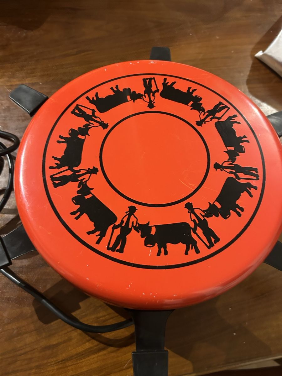 Sigg Elettrodomestici da cucina: Four à raclette Sigg typ 402 rare ! – Usato da Le Brassus venduto da val_c8d8 1