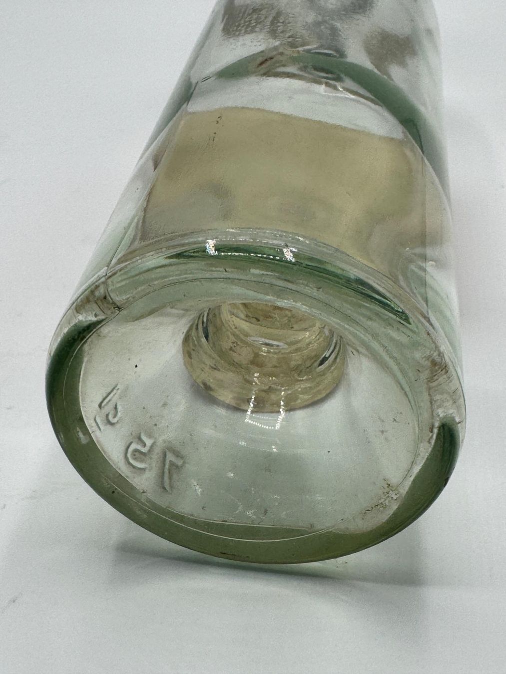 Bottiglie: Flasche – Usato da Sachseln venduto da BONATI01 6