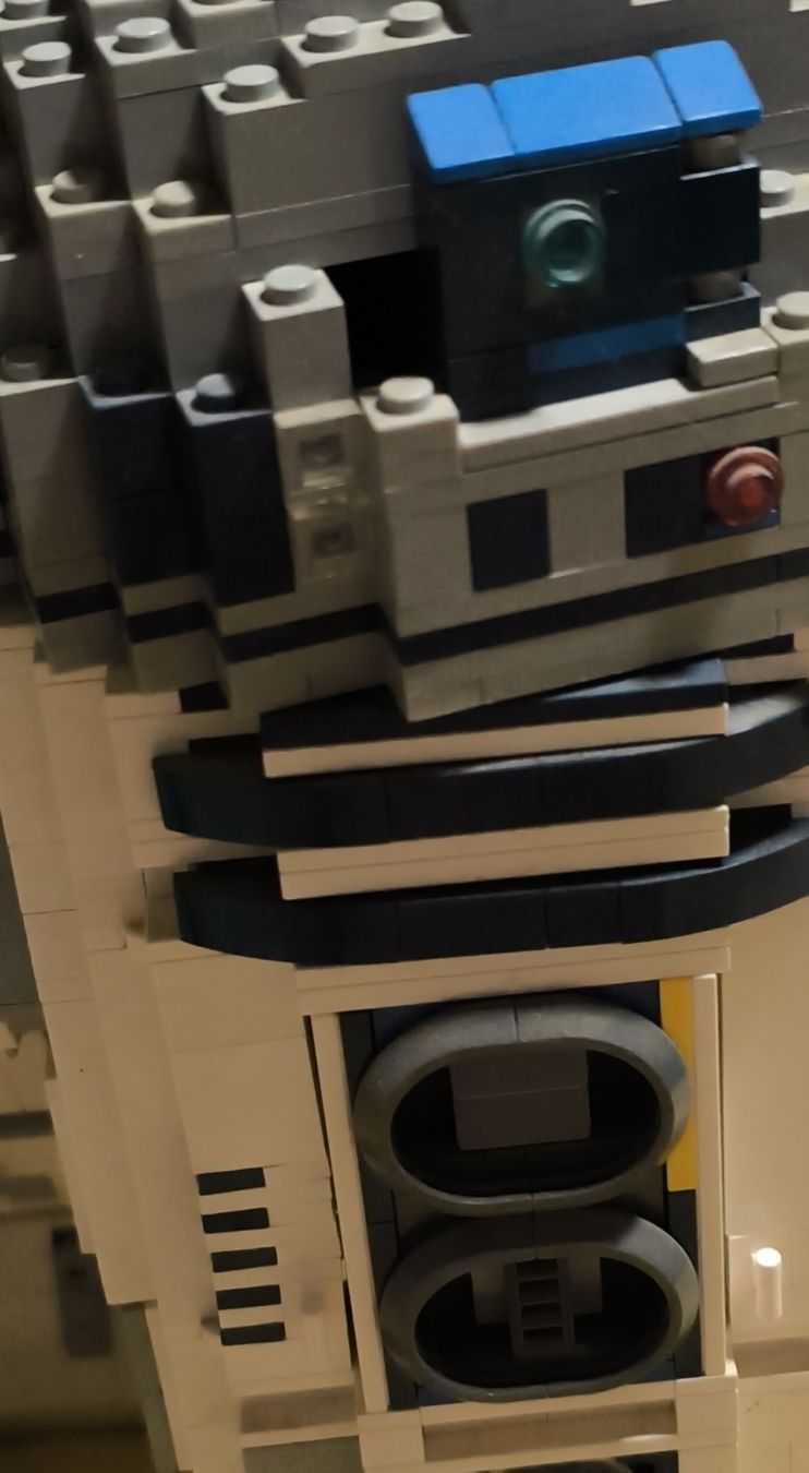 Lego Jouets: Lego Star Wars R2-D2 Droid Modell  – D'occasion à Welschenrohr par 3liah 1