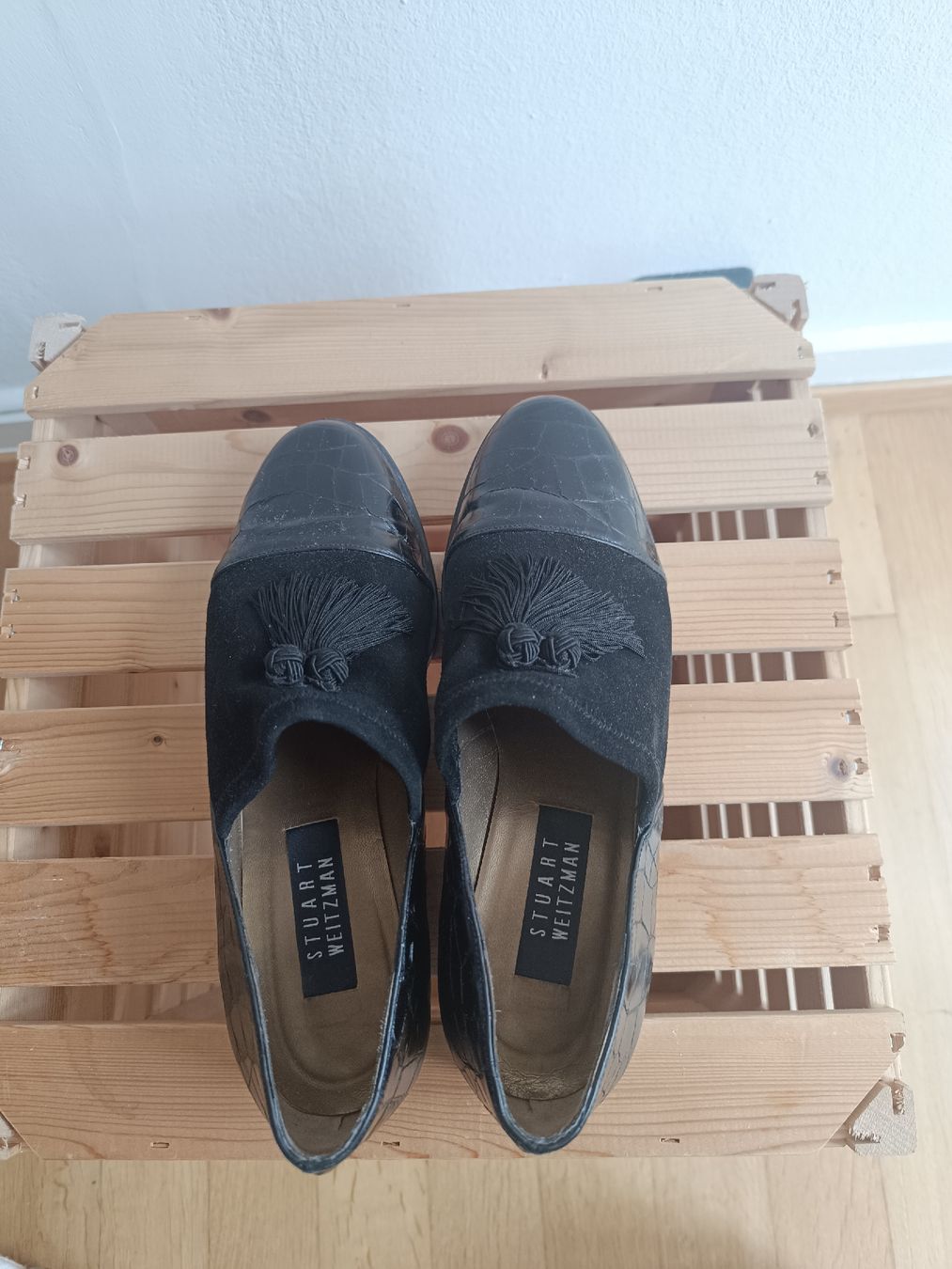 Chaussures femmes: Stuart Weitzmann Slipper – D'occasion à Basel par froehlicherVagabund 3