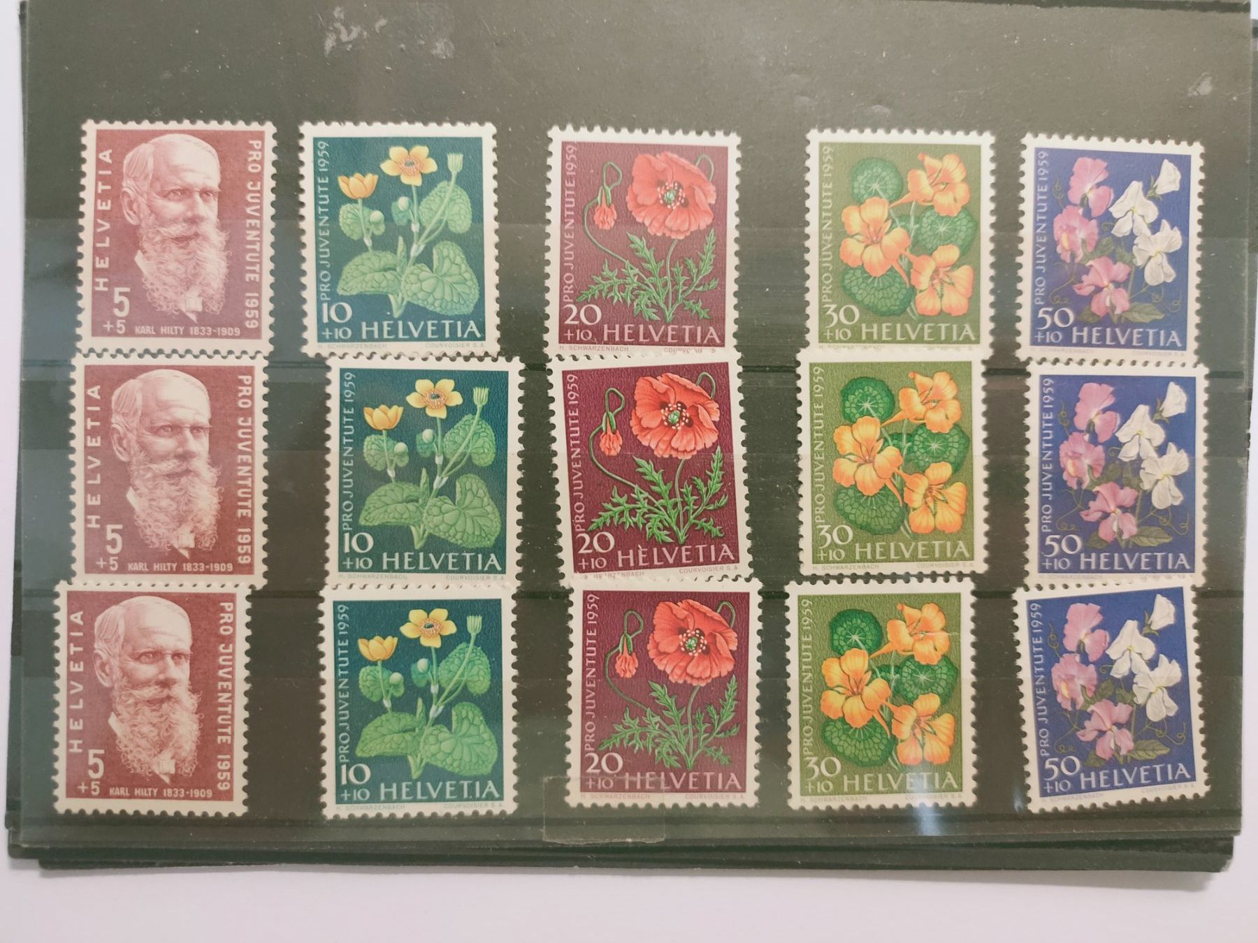 Tutti i francobolli: je 3x Postfrische Marken  aus dem Jahr 1959 – Nuovo (secondo la descrizione) da Zürich venduto da Joer