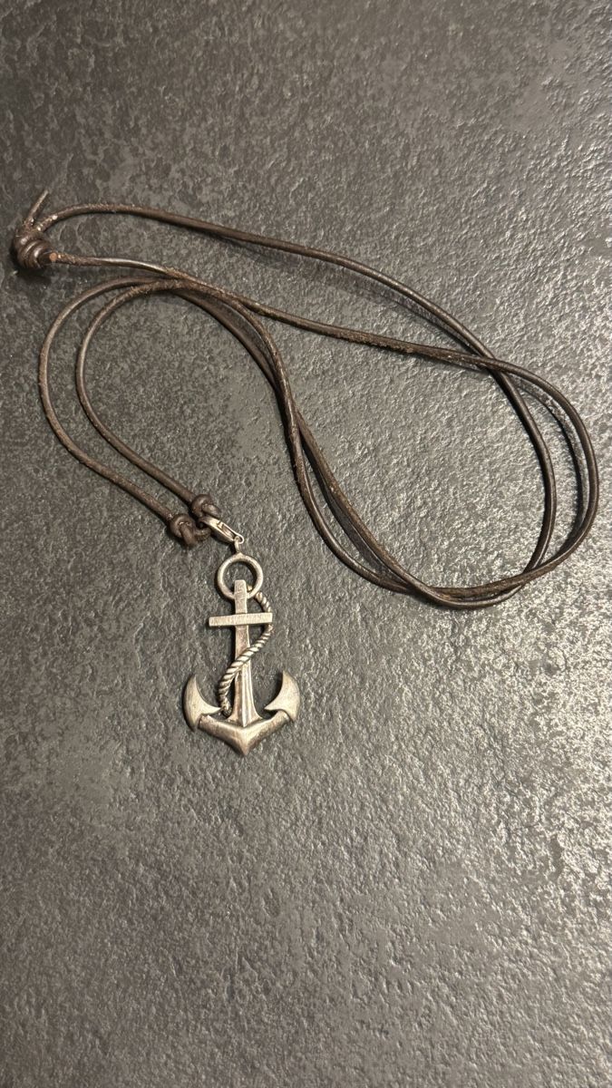 Thomas Sabo Ciondoli: Thomas Sabo Anker Anhänger Sterlingsilber – Usato da Zollikon venduto da rundbsurf