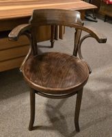 Thonet Armlehnstuhl,  alter Stuhl