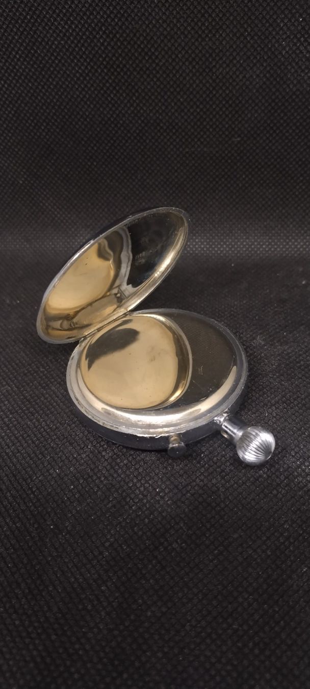 Leonidas Uhren: LEONIDAS Stoppuhr, Vintage, Sammler Secondhand – Gebraucht aus Hünenberg See von g_shop 4