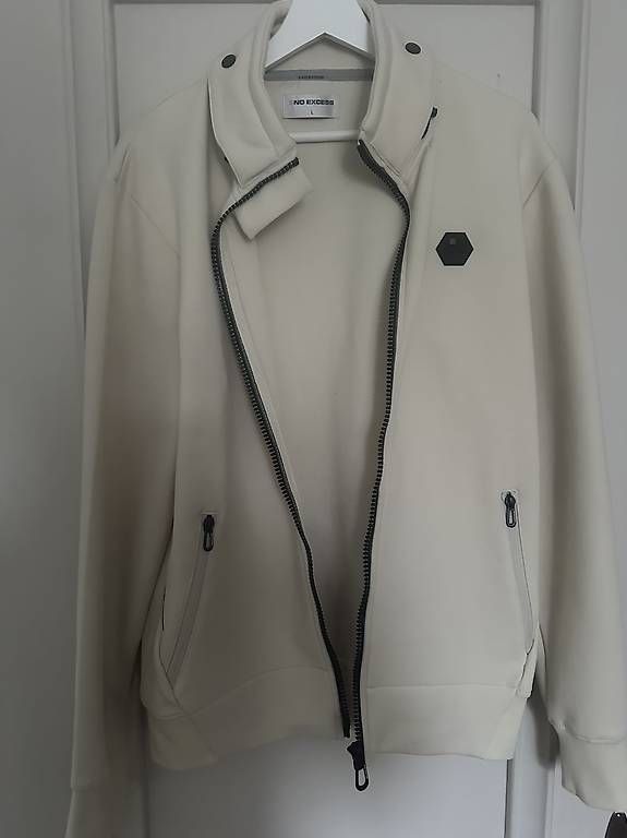 Giacche: Jacke No Excess – Usato da Kriens venduto da manu.jakobs 1