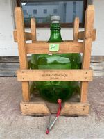 Grüne Glasflasche