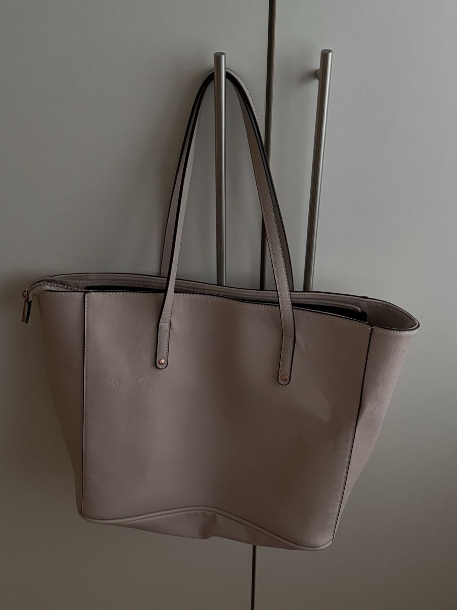 C&A Borse da donna: Clockhouse Handtasche Damen, rosa – Usato da Tuggen venduto da jess_gls06