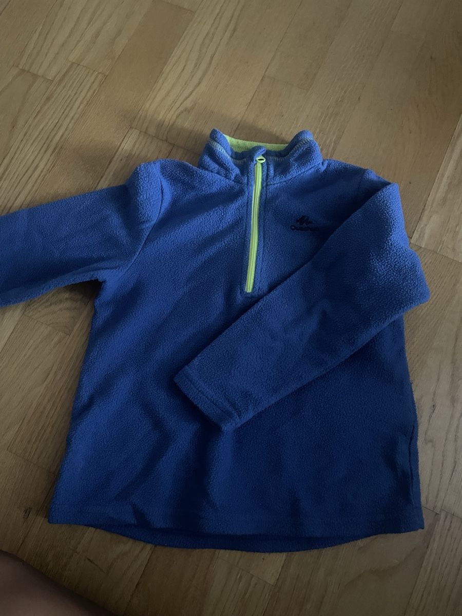 Maglioni & Felpe: Warme Fleecejacke von Quechua – Usato da Zürich venduto da estela22 1