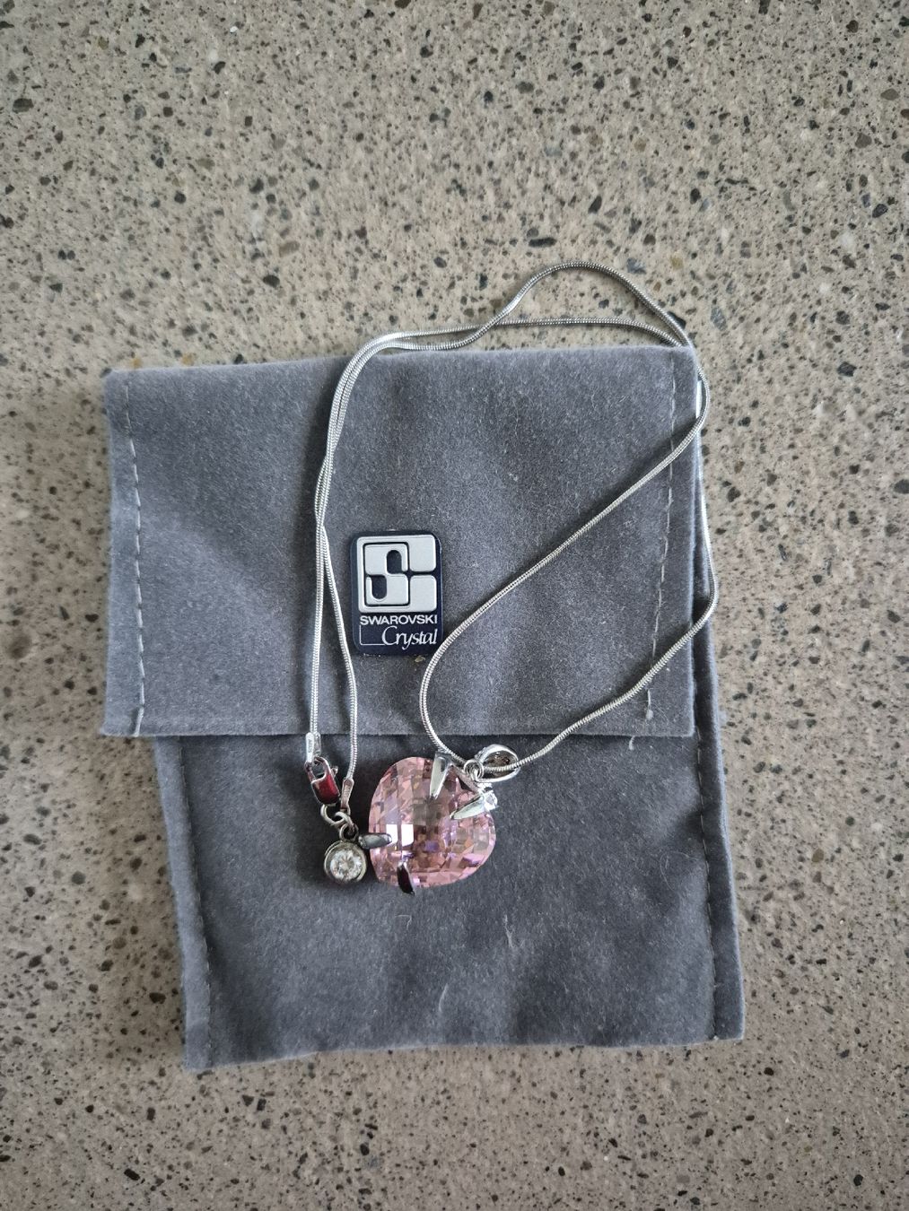 Swarovski Catenine: Swarovski Herz am Kette – Usato da Schlieren venduto da nat_76vd 1