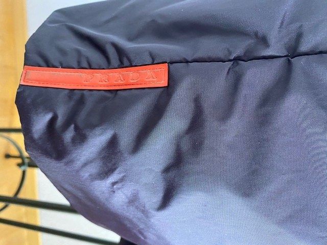 Prada Giacche: PRADA Jacke – Usato da Küssnacht venduto da Flowerlady 4