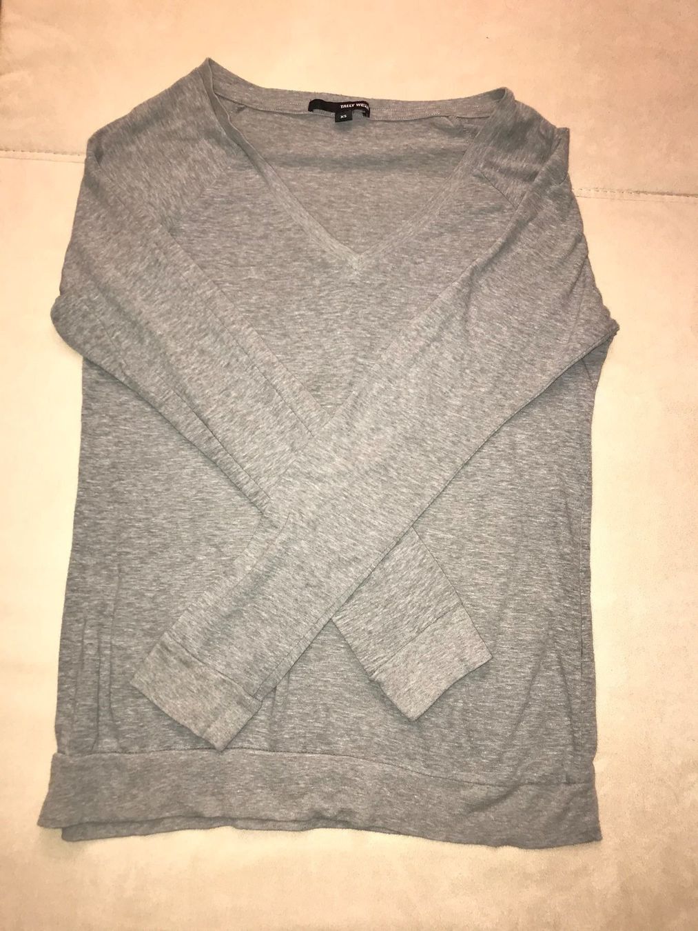Pullover & Sweatshirts: Pulli Tally Weijl Gr.XS – Gebraucht aus Stäfa von Exclusive0