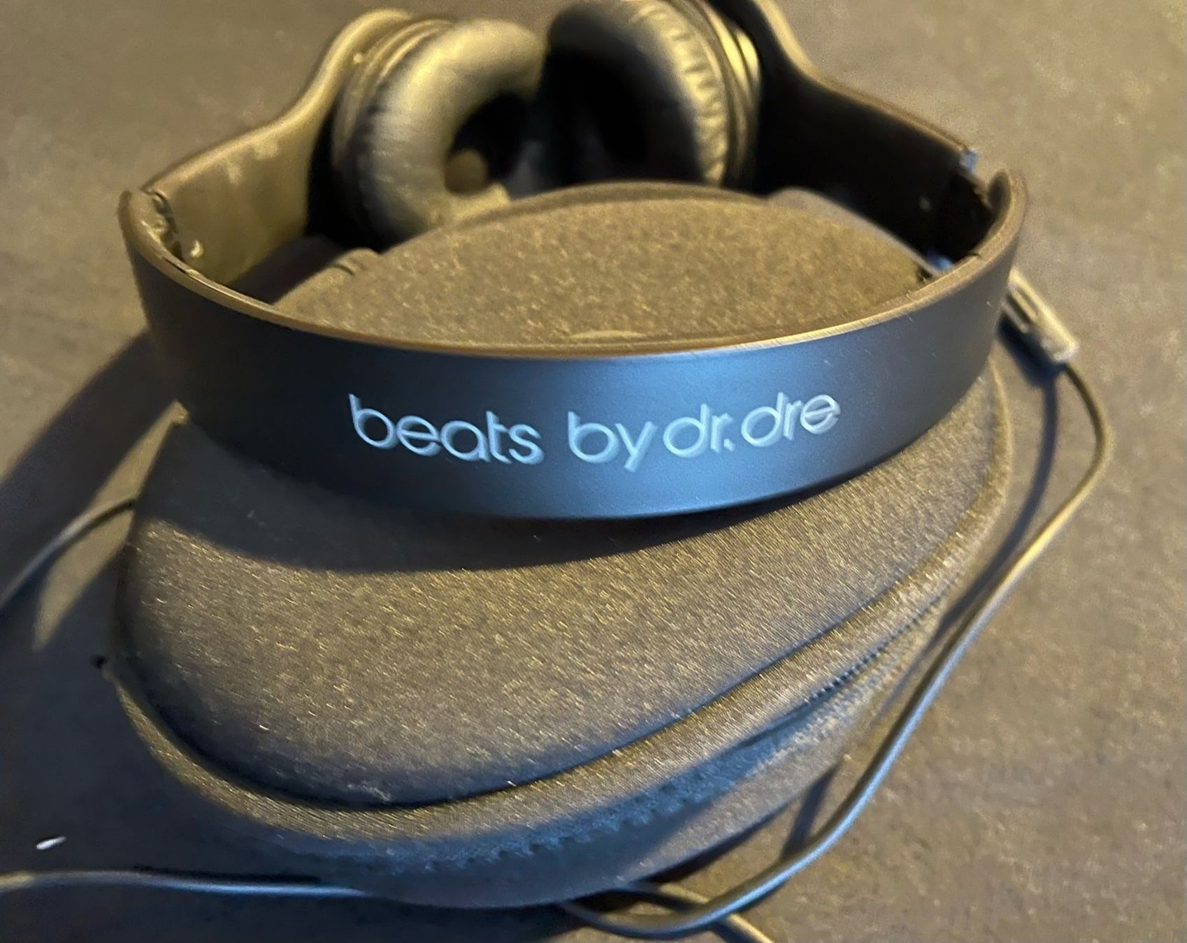 Beats Casques audio: Casque/ecouteurs – D'occasion à Martigny-Croix par ces_vr9x 3
