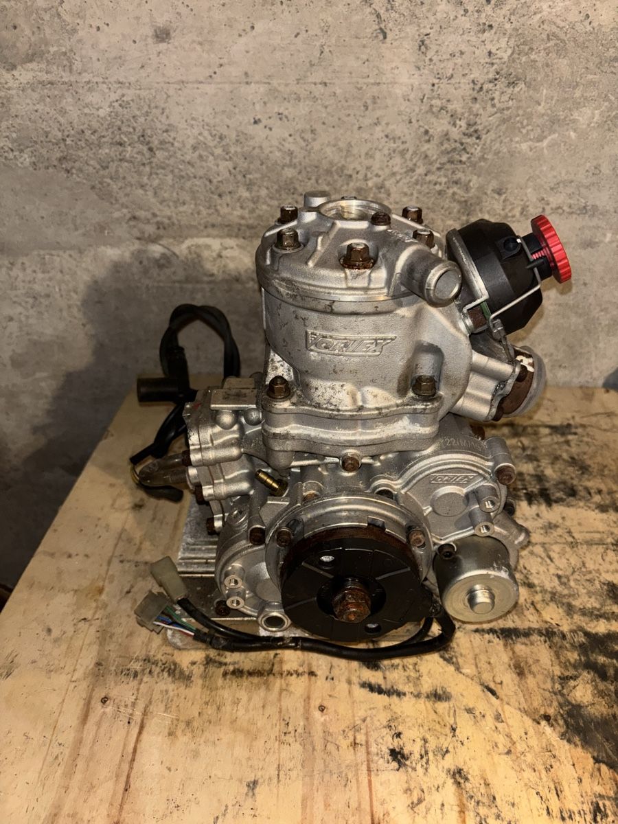 Karts: Go Kart Motor Vortex 125 – Défectueux à Suhr par cic_9zwq
