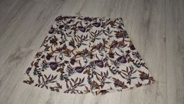 Sommerliche kurze Hose mit Blumenmuster, Grösse 38, Top!