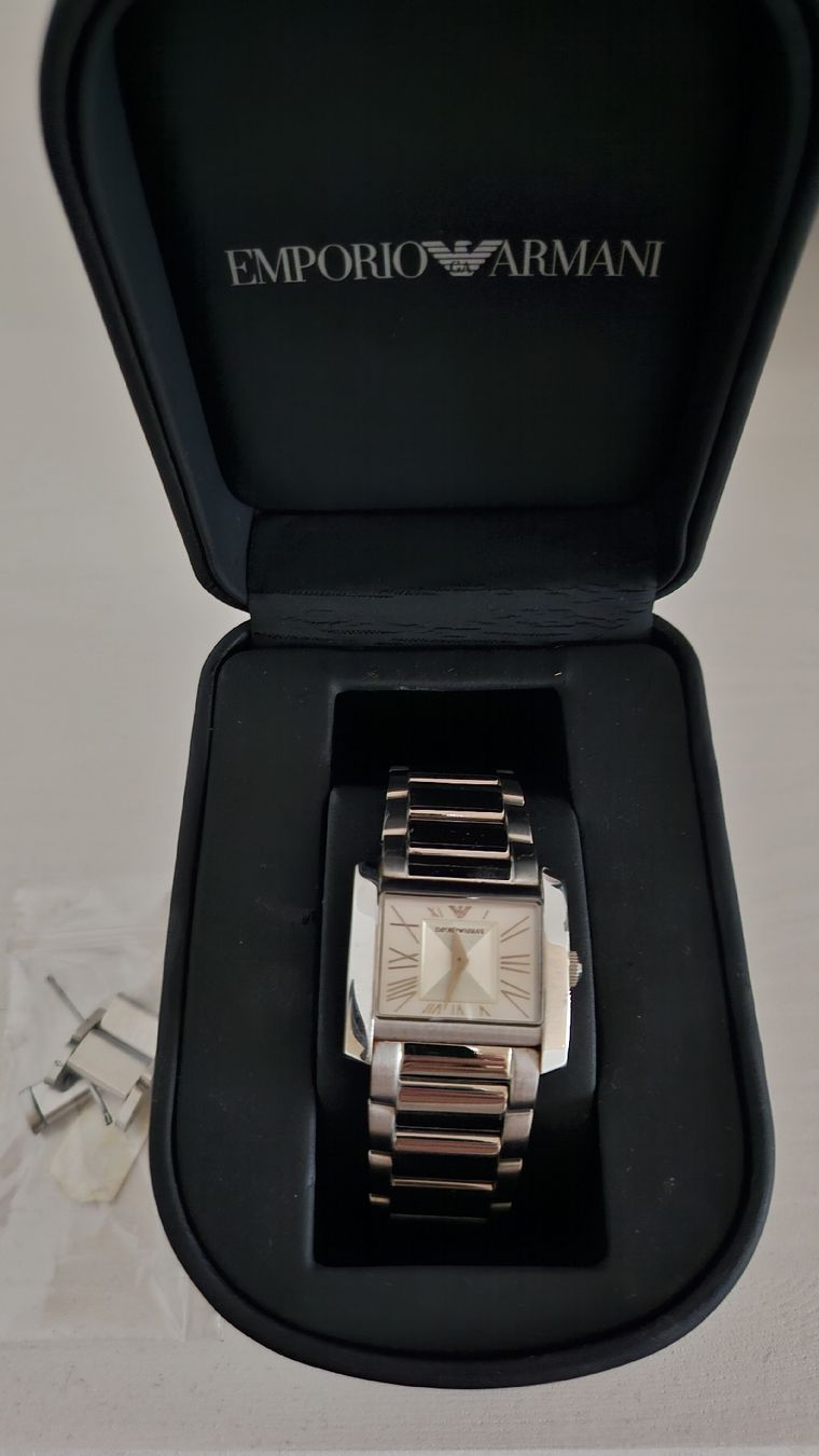 Armani Orologi: Damen Uhr von Armani – Usato da Buchs SG venduto da Tscherfi