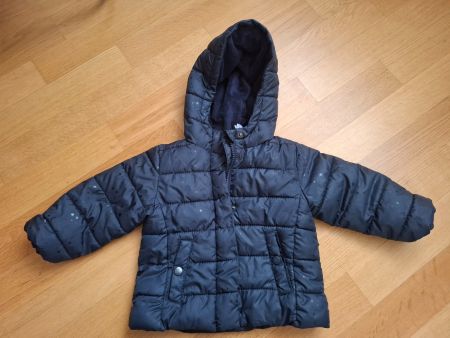 Winterjacke mit Sternen, Grösse 80, Top Zustand!
