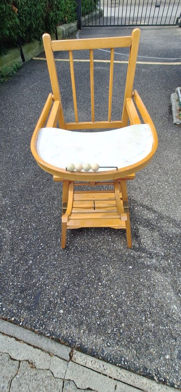 Seggioloni: Kinderhochstuhl Holz – Usato da Balsthal venduto da Leila_Luna 2