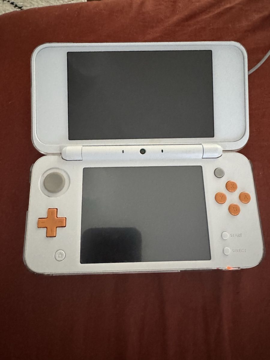 Nintendo Console: Nintendo 2DS XL – Usato da horgen venduto da ses_ft9l