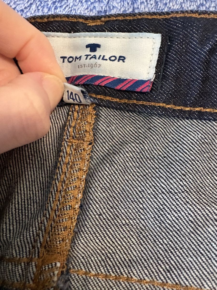 Tom Tailor Pantaloni: TOM TAILOR Kinder Jeans Grösse 140 dunkelblau – Usato da Zürich venduto da nadin.nadin2 1
