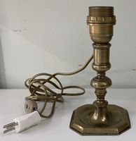 Pied de lampe en laiton