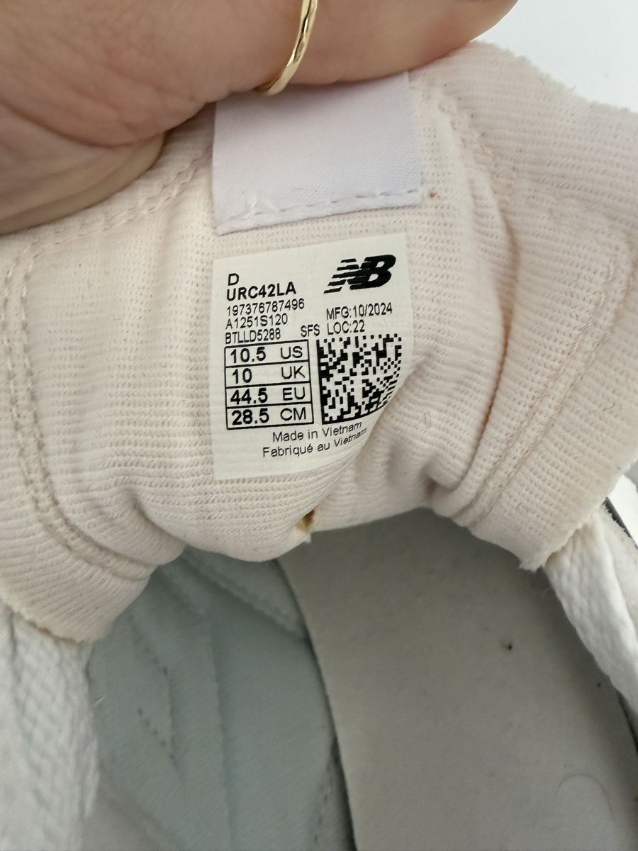 New Balance Scarpe da uomo: Sneaker New Balance RC42  – Nuovo (secondo la descrizione) da Luzern venduto da sydney01. 3