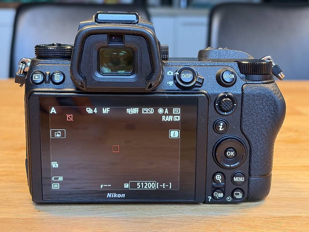 Nikon Fotocamera: Nikon z6 II - Boîtier – Usato da Lausanne venduto da adrian_lwn 2