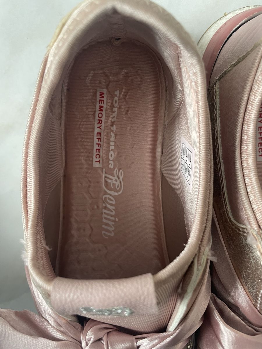 Tom Tailor Scarpe da donna: Tom Tailor Turnschuhe Gr. 39 – Usato da Amriswil venduto da einkaufverkauf 1