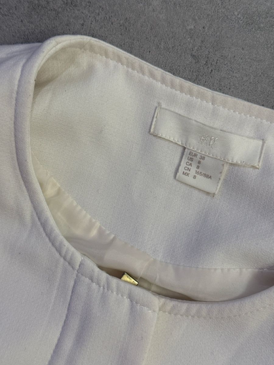 H&M Cappotti: H&M Mantel Weiss, Gr. 38 – Usato da Elsau venduto da shoppa 1