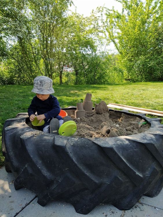 Traktorreifen als Sandkasten, Hochbeet.. Kaufen auf Ricardo