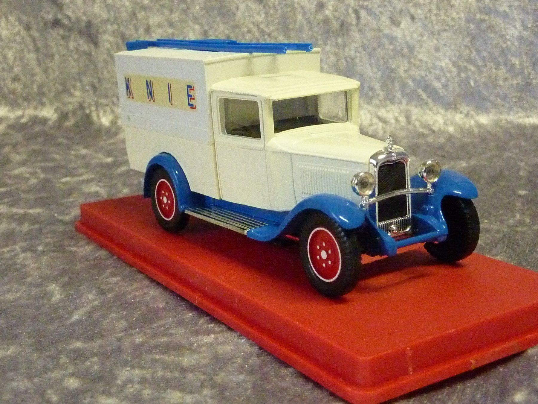 Citroën Modellini d'auto: Citroen C4 Knie 1934 – Nuovo (secondo la descrizione) da Dürrenäsch venduto da modellautos4you 5