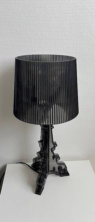 Lampade: À vendre deux lampes de chevet – Usato da Genève venduto da Zuanon