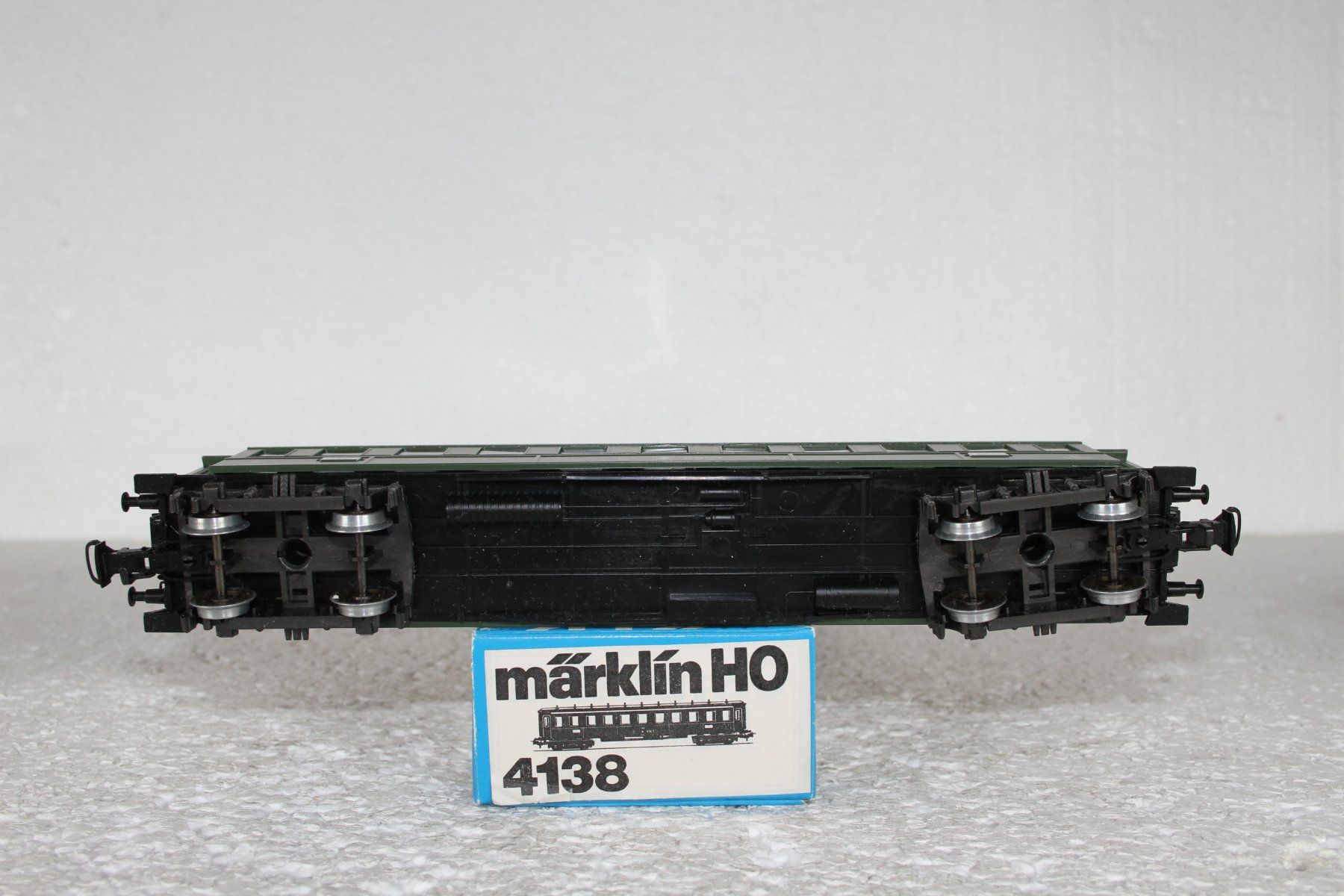 Märklin Modelleisenbahnen: Märklin 4138 SBB 3.Kl. Personenwagen Oldtimer – Gebraucht aus Triesen von gleis8 8