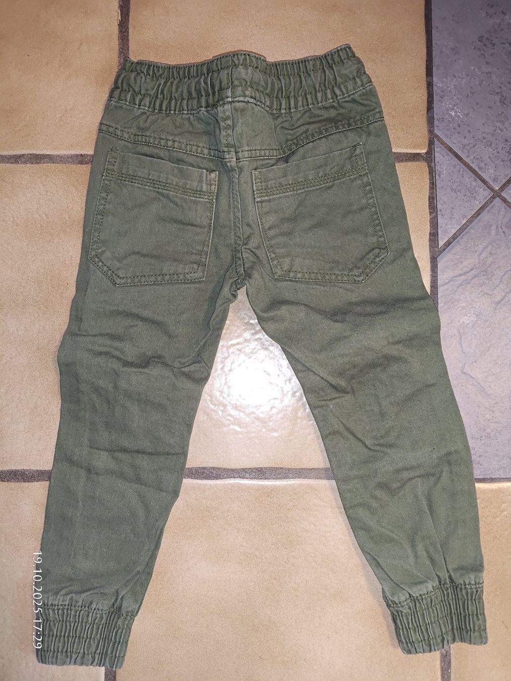 Pantaloni: Coole Kinder Hose, Khaki, Gr. 98 – Usato da Laupersdorf venduto da ela_uatb 1